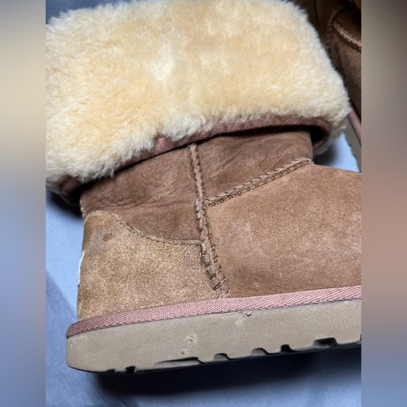 UGG Women's Pull On Sheepskin Warm Classic Tall II Boot Size 7 - Picture 4 of 6